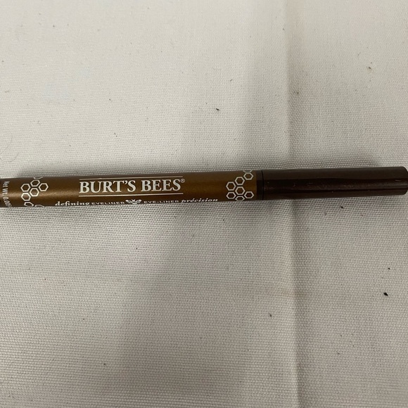 Burt’s Bees Defining Eyeliner 1470 Hammered Bronze (DH) - Picture 1 of 8
